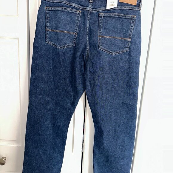 NWT Men's Wrangler Authentics Relaxed Fit Comfort Flex Jean  33 x 30 - Picture 3 of 5